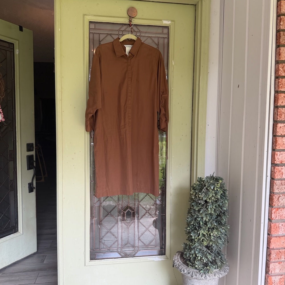 Max Mara Brown Button-Up Shirt Dress buttons enclosed in placket US 16 IT 50